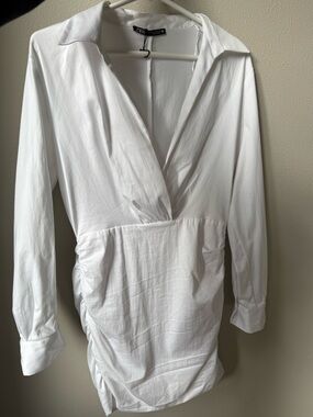 Zara White Deep V-Neck Long Sleeve Dress